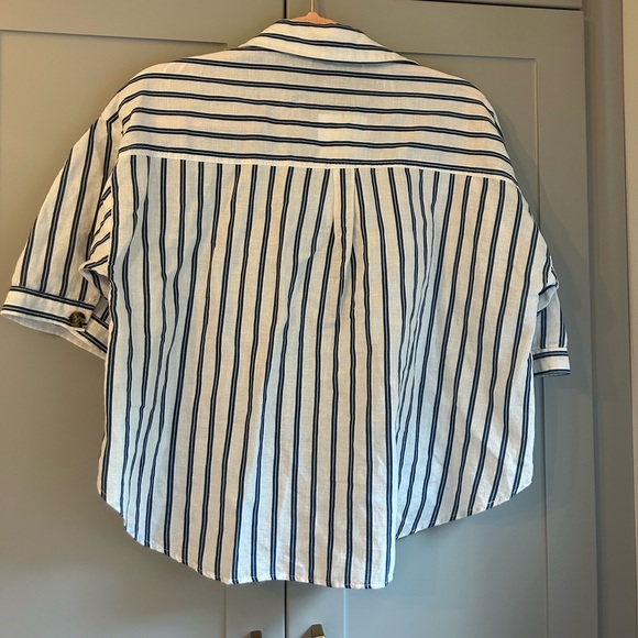 Zara Linen Button Up - Picture 2 of 4